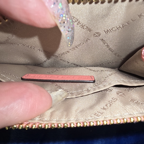 Euc Michael Kors Cardholder Key Chain - Picture 4 of 4